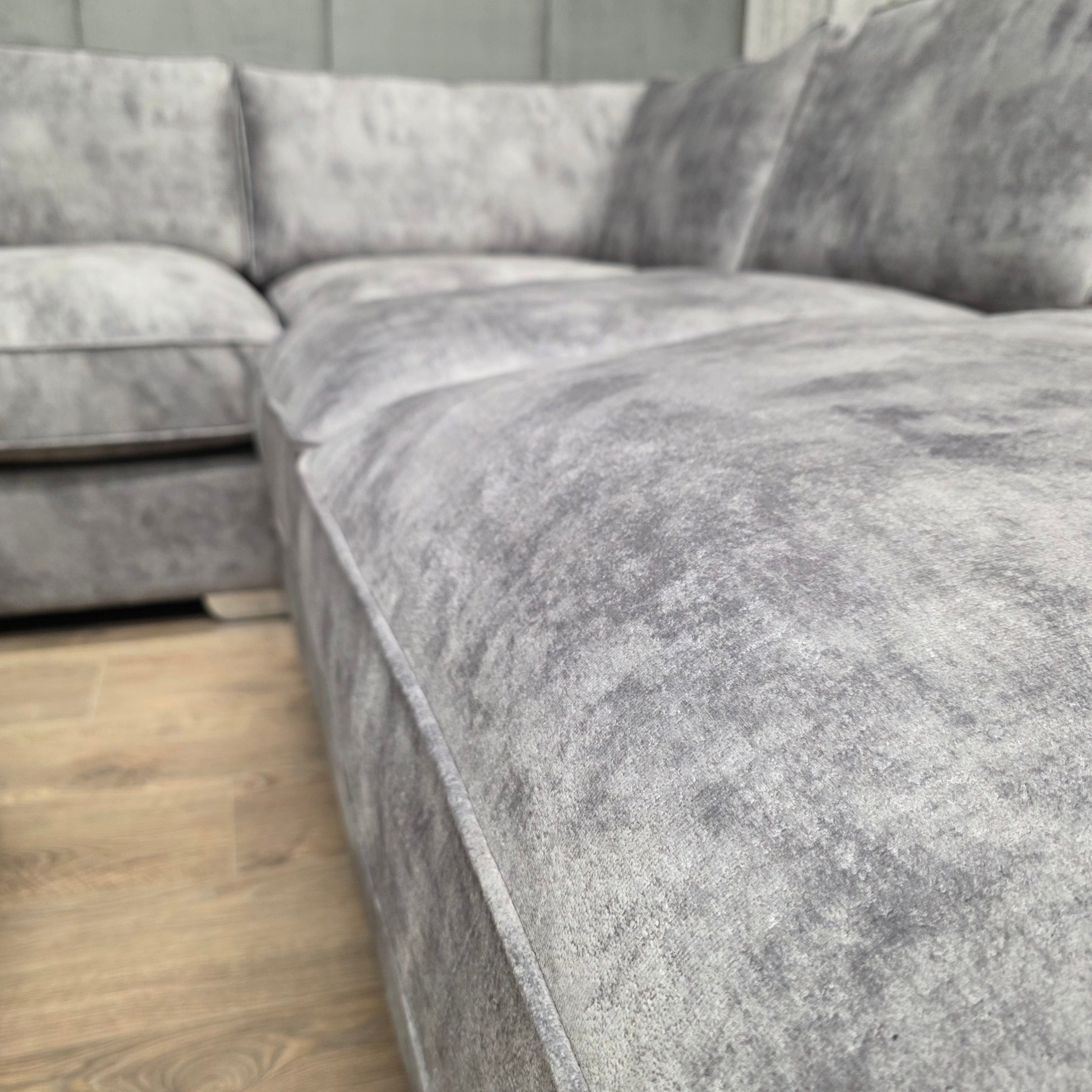 Die Luxus-Sofa-Serie Harland Premium
