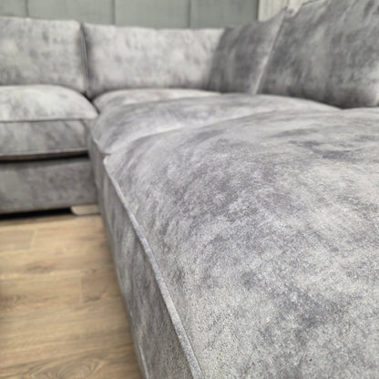 Die Luxus-Sofa-Serie Harland Premium